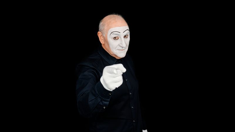 Galerie - Carlos Martínez - 3 (retina)